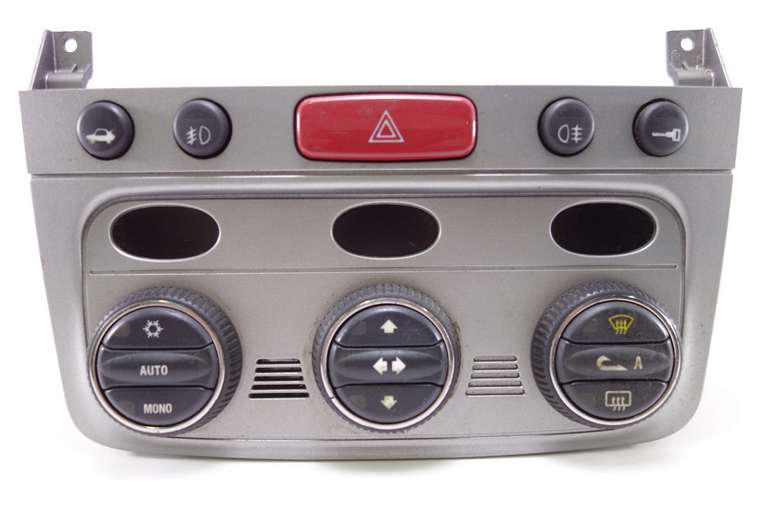 Panel de clima Alfa Romeo 147 01560513690 SX - foto 1