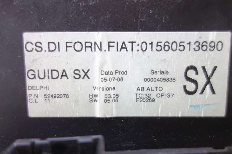 Panel de clima Alfa Romeo 147 01560513690 SX - foto 3