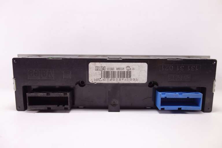 Panel de clima Opel Vectra 13212340 69560005 13131021 131 31 021 - foto 2