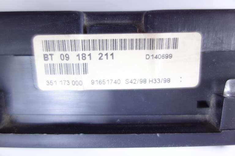 Cuadro de instrumentos Opel Zafira BT09181211 BT 09 181 211 351173000 351 173 000 91651740 - foto 3