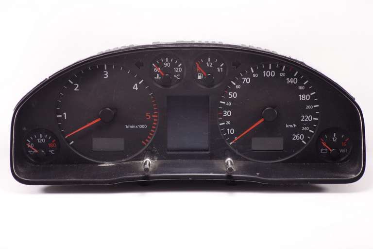 Cuadro de instrumentos Audi A6 4B 4B0920932K 4B0 920 932 K 110008948045 110.008.948/045 - foto 1