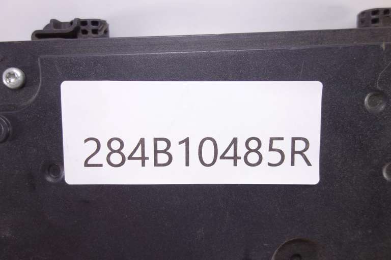 Caja de fusibles Renault Megane 284B10485R - foto 2