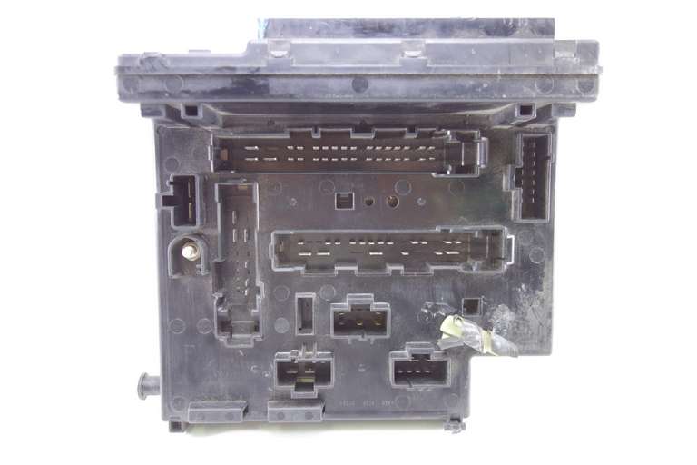 Caja de fusibles Ford Escort 97AG14A073DB - foto 1