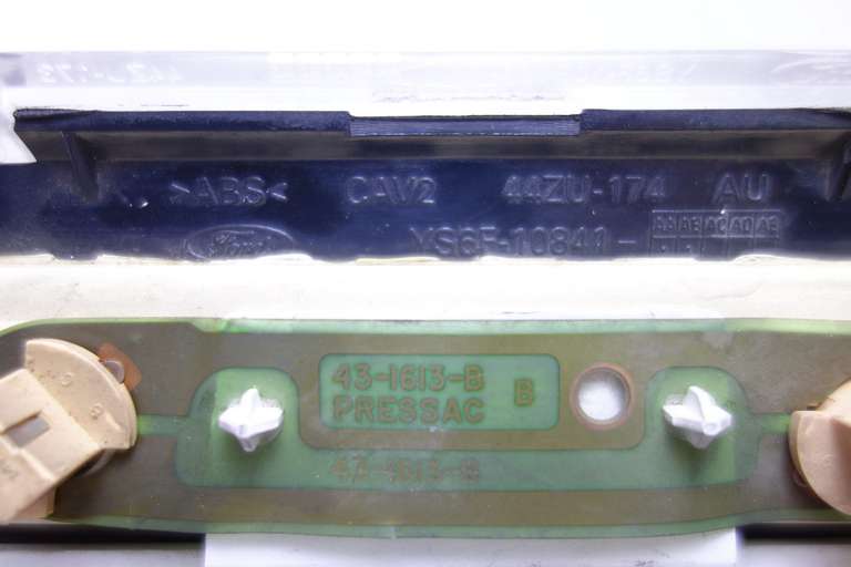 Cuadro de instrumentos Ford Fiesta XS6F10841 XS6F-10841 431613B 43-1613-B - foto 3