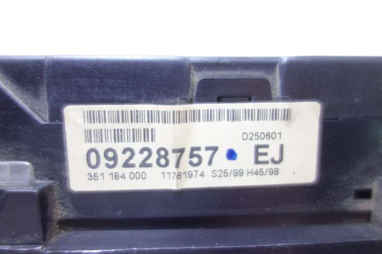 Cuadro de instrumentos Opel Zafira 09228757 351184000 351 184 000 EJ - foto 3