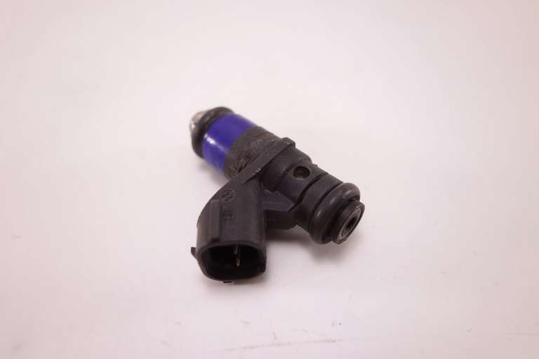 Inyector de combustible VW Polo 6057C00484 036906031AB - foto 1