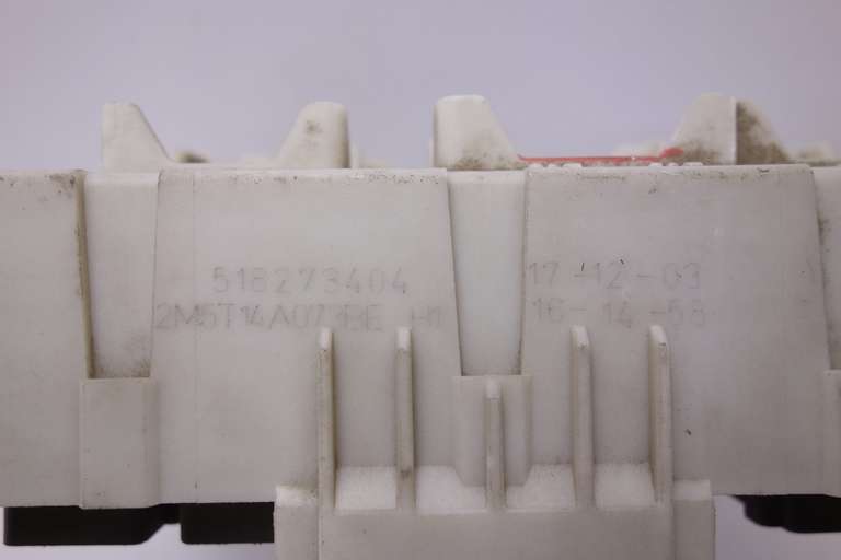 Caja de fusibles Ford Focus 2M5T14A073BE 518273404 - foto 2