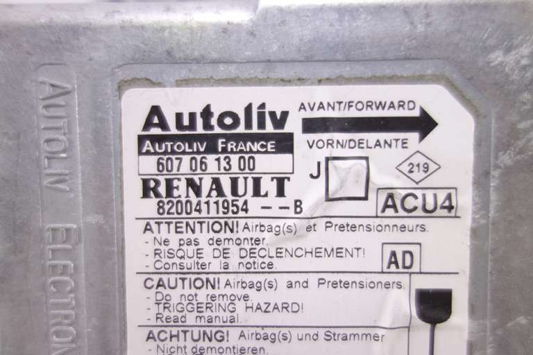 Centralita de airbag Renault Scenic 8200411954B 8200411954-B 607061300 607 06 13 00 AD - foto 2