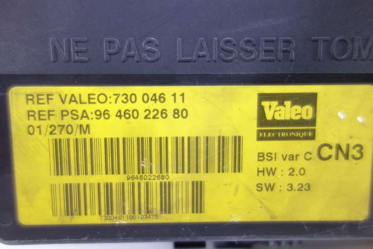 Caja de fusibles Citroen Peugeot 9646022680 96 460 226 80 73004611 730 046 11 - foto 2