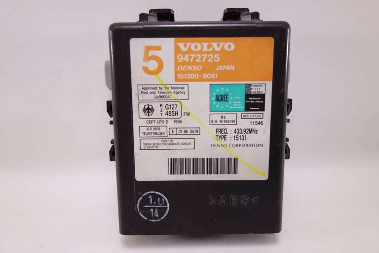 Modulo de cierre centralizado Volvo C70 V70 S70 9472725 1513008051 151300-8051 - foto 1