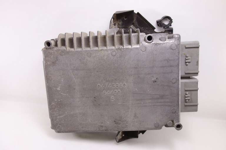Centralita del motor Chrysler 04896340AE 04896 340AE - foto 1