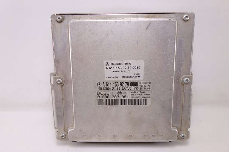 Centralita del motor Mercedes E290 E210 A61115392790080 A 611 153 92 79 0080 Bosch 0986282984 0 986 282 984 - foto 1