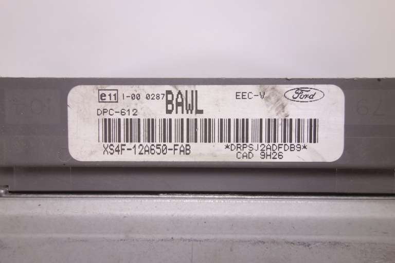 Centralita del motor Ford Focus XS4F12A650FAB XS4F-12A650-FAB DPC612 DPC-612 BAWL - foto 2