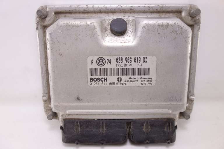Centralita del motor VW Golf - foto 1