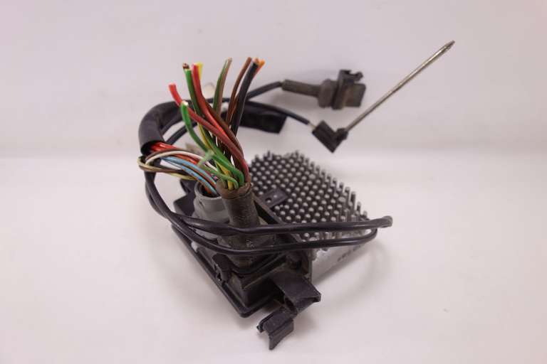 Resistencia de calefaccion Renault Clio 9140010228 9 140 010 228 91.400.10.228 9002080 90 020 80 - foto 1