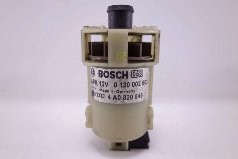 Sensor de temperatura VW Seat Audi V8 D11 4A0820545 4 A0 820 545 Bosch 0130002803 0 130 002 803 - foto 1
