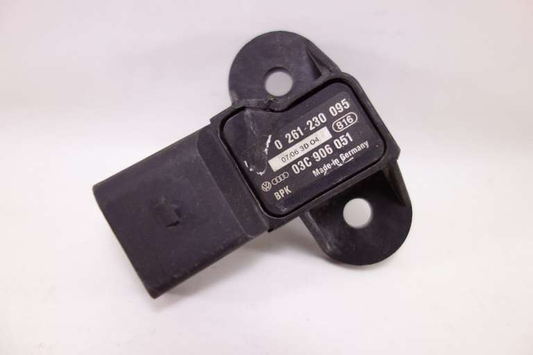 Sensor de presion aire Audi VW Golf 03C906051 03C 906 051 0261230095 0 261 230 095 - foto 1