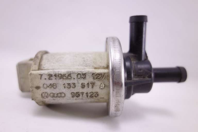 Válvula de solenoide Audi 80 B4 048133517A 048 133 517A 72196603 7.21966.03 - foto 1
