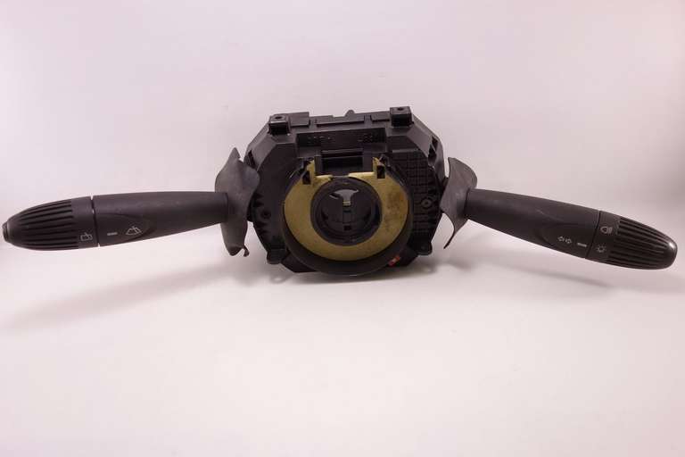 Mando de limpiaparabrisas FIAT PUNTO 735400222 - foto 1