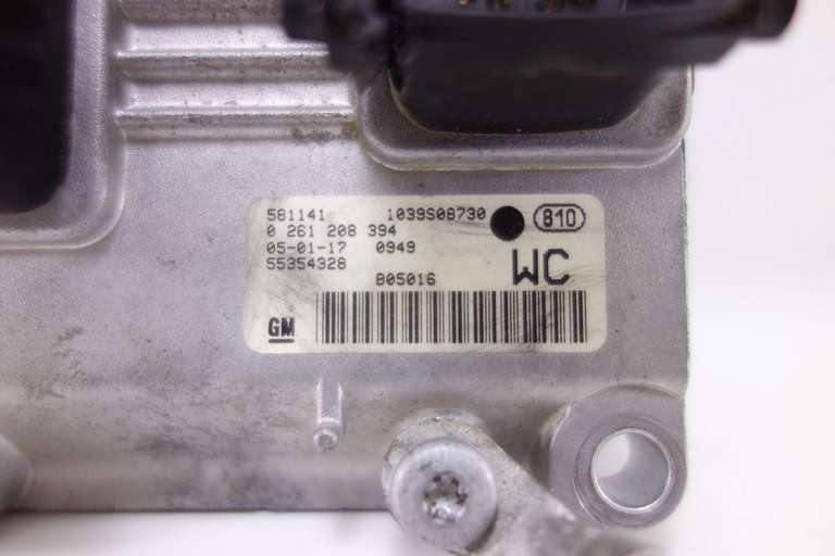 Centralita del motor Opel Corsa Astra 1039S08730 Bosch 0261208394 0 261 208 394 55354328 WC - foto 2