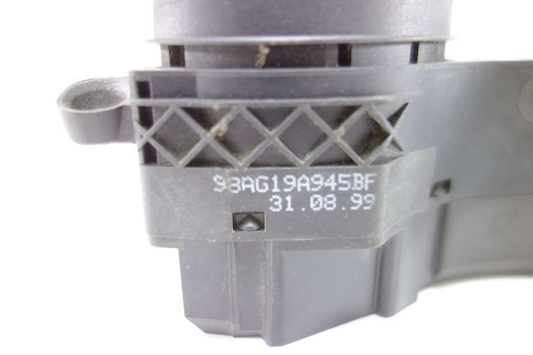 Interruptor Ford Focus 98AG19A945BF - foto 2