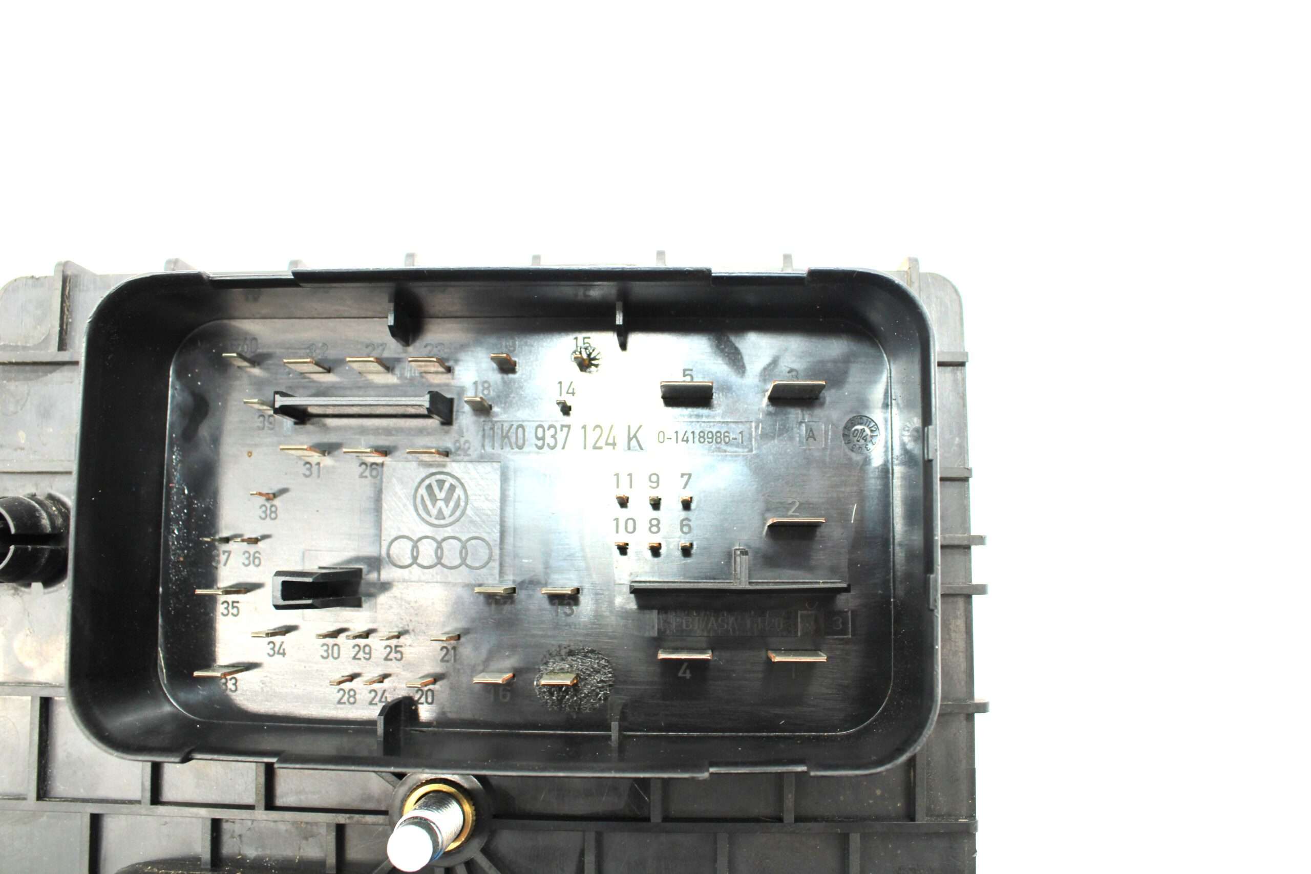 Caja de fusibles Audi A3 1K0937124K 1K0 937 124 K 01394932 - foto 2