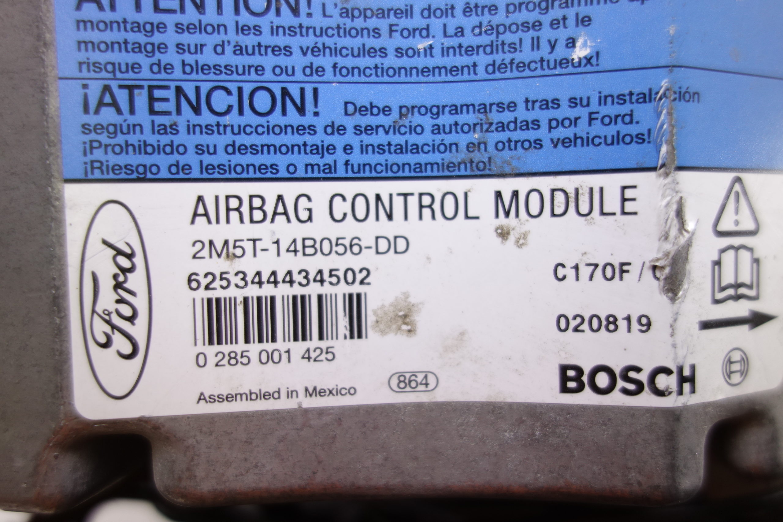 Caja de fusibles Ford Focus 518273305 2M5T14A073BD 2M5T14B056DD 2M5T-14B056-DD Bosch 0285001425 0 285 001 425 98VP15607AB 98VP-15607-AB - foto 4