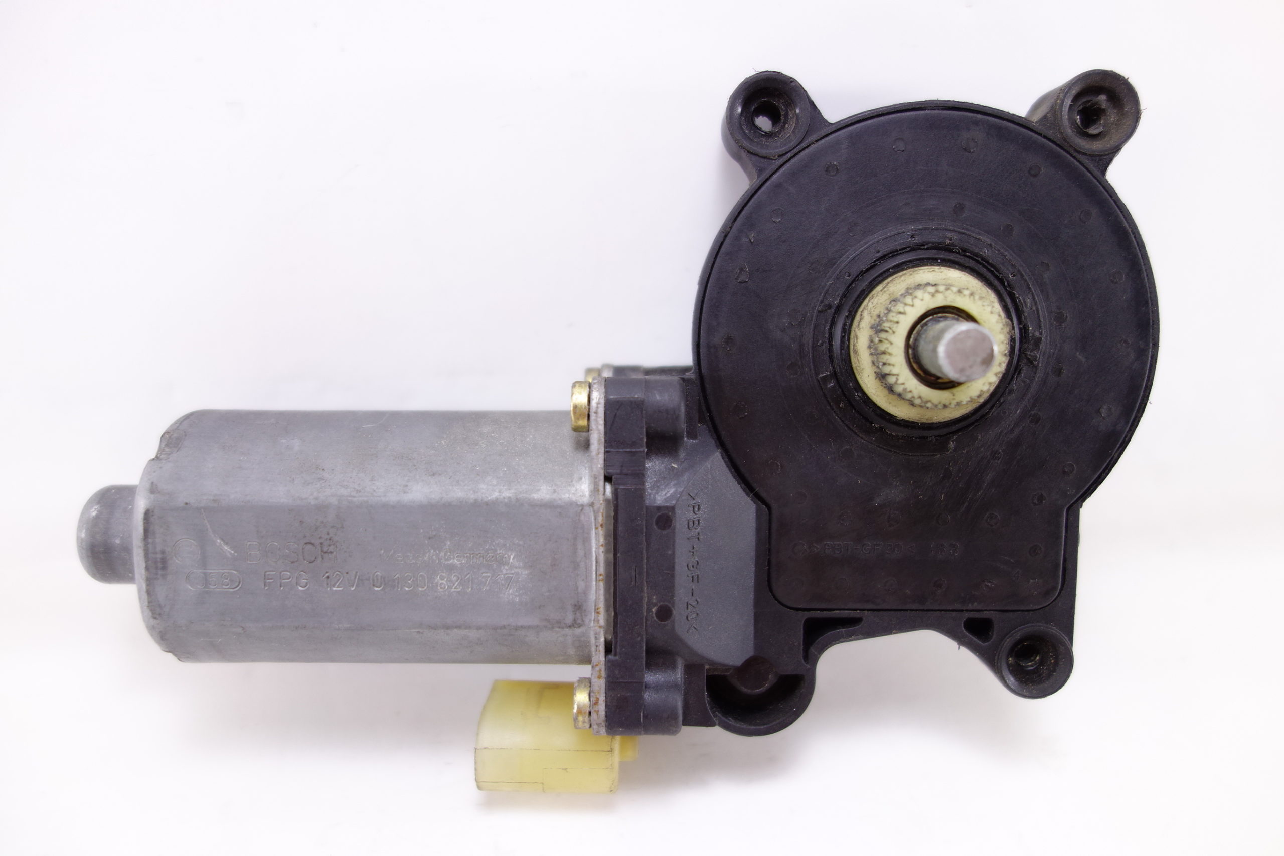 Motor de elevalunas BMW E46 X5 E53 E64 Bosch 0130821717 0 130 821 717 676283620640 67 62 8 362 064 0 - foto 1