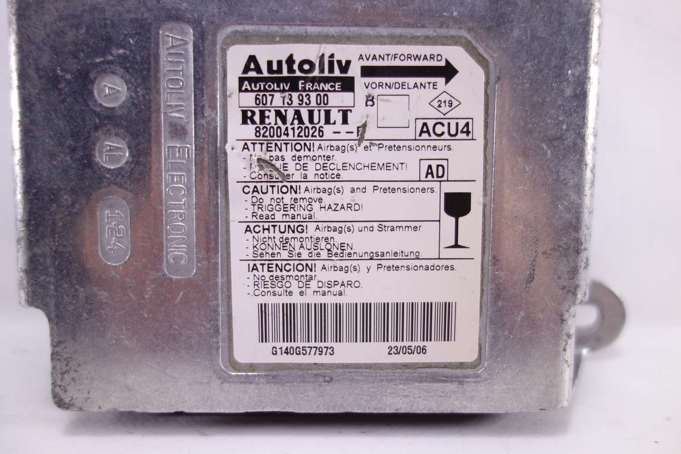 Centralita de airbag Renault 8200412026B 8200412026-B 607139300 607 13 93 00 AD - foto 2