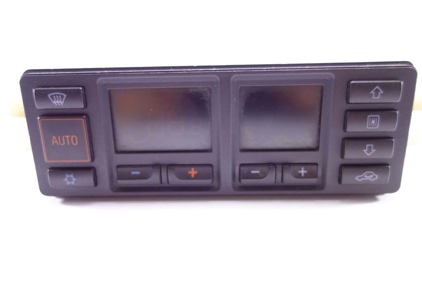 Panel de clima Audi A4 B5 8D0820043F 8D0 820 043 F Hella 5HB00650011 5HB 006 500-11 - foto 1