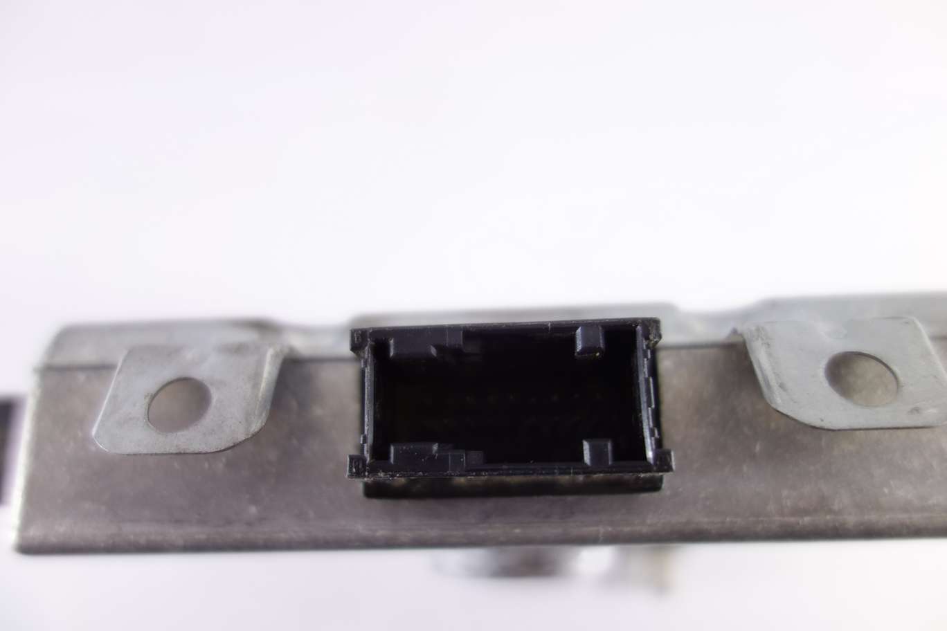 Centralita de airbag BMW X3 E83 6135694514601 61356945146 01 6135-6945146 01 Temic 757890012 - foto 3