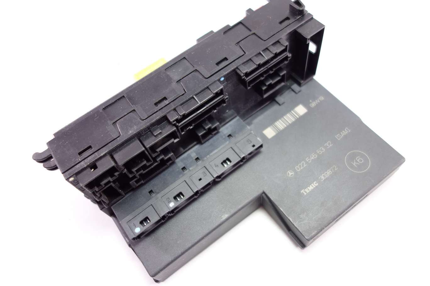 Caja de fusibles Mercedes W210 0225455332 022 545 53 32 0005401550 000 540 15 50 0025452701 002 545 27 01 Temic 309872 K6 - foto 1