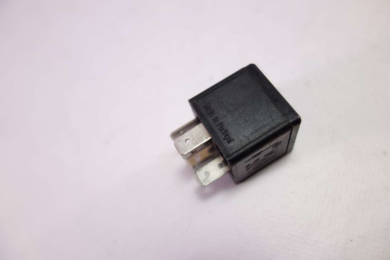 Rele Volvo V70 S80 V23134A52X345 V23134-A52-X345 9441160 - foto 1