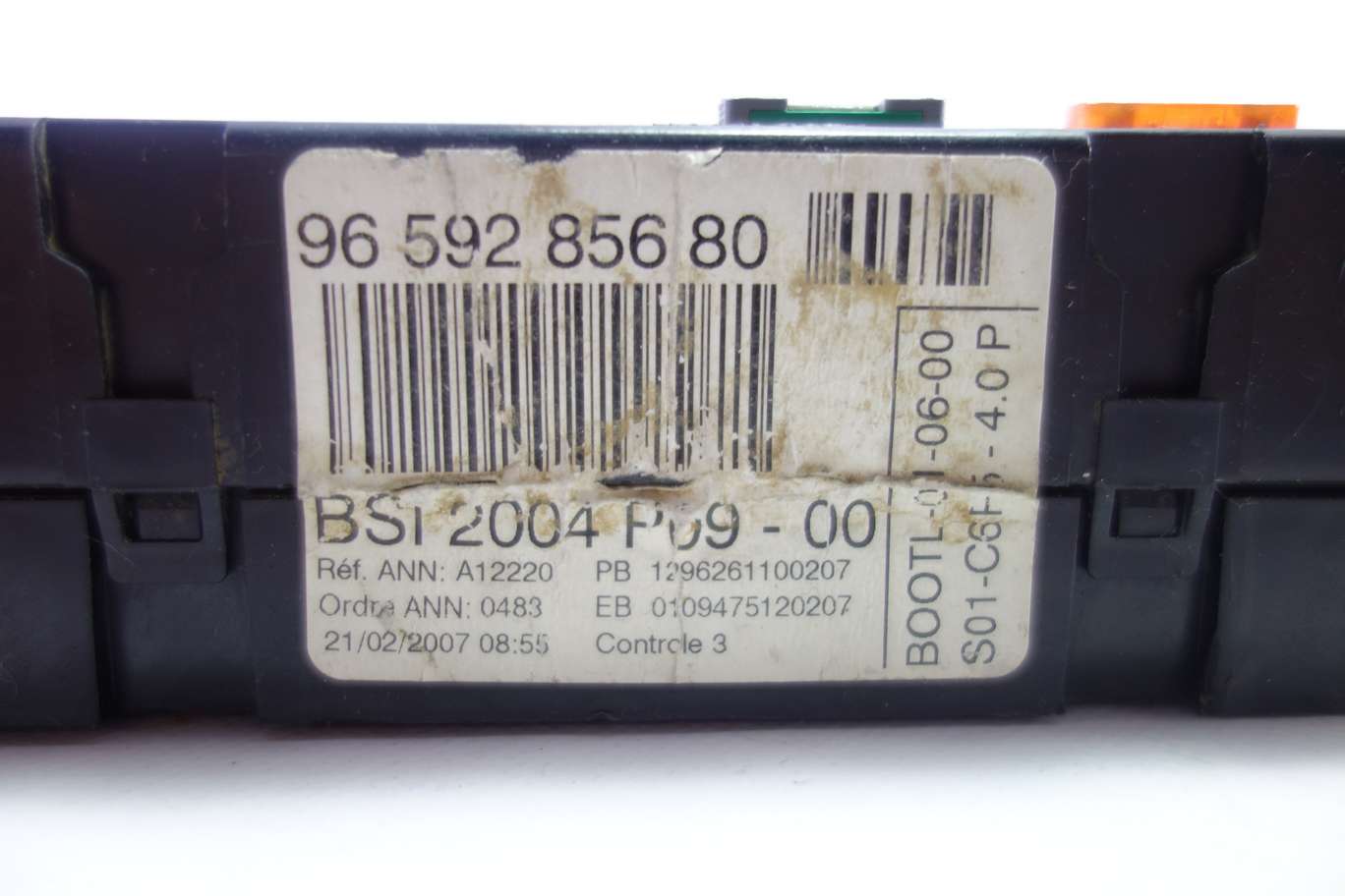 Caja de fusibles Peugeot Citroen 9659285680 96 592 856 80 - foto 2