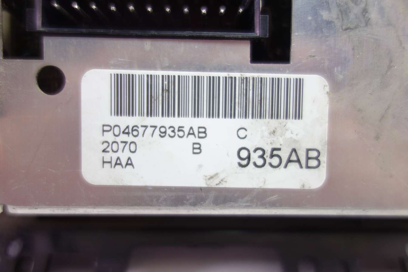Panel de clima Chrysler Voyager P04677935AB - foto 2