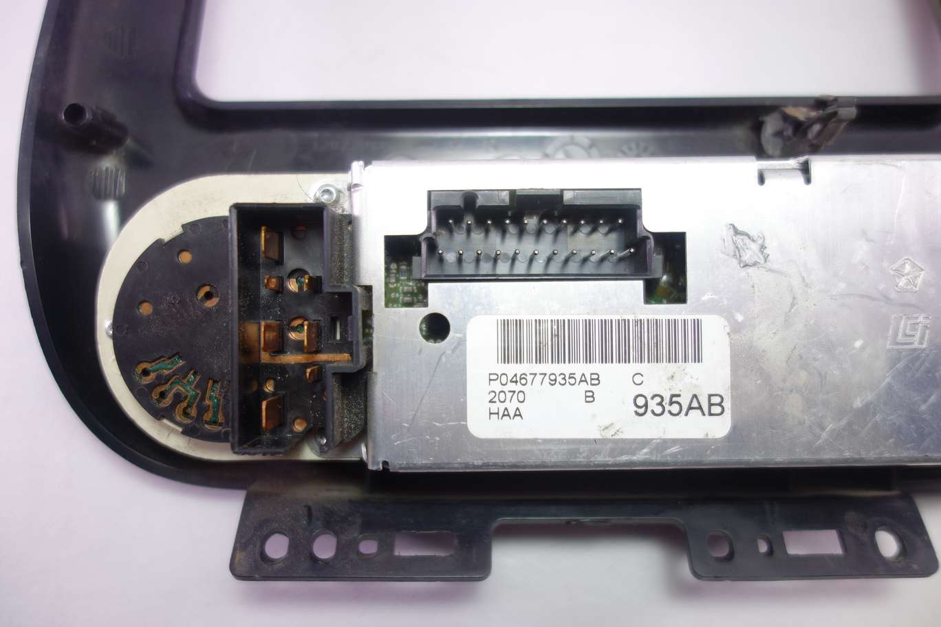 Panel de clima Chrysler Voyager P04677935AB - foto 3
