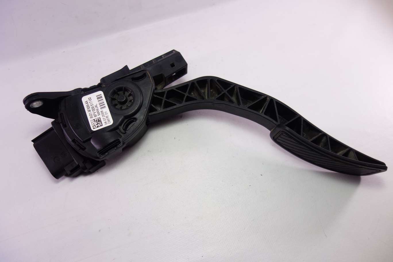 Pedal acelerador Ford Fiesta 8V219F836AA 8V21-9F836-AA 6PV00951700 6PV 009 517-00 - foto 1