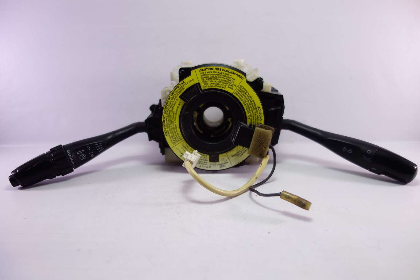 Mando de limpiaparabrisas Mitsubishi Carisma MB953700 - foto 1