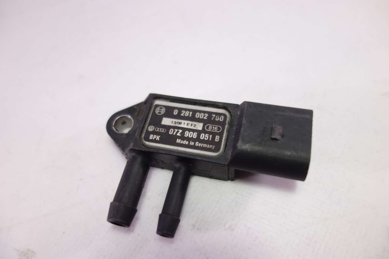 Sensor de presión VW Audi 07Z906051B 07Z 906 051 B Bosch 0 281 002 760 - foto 1