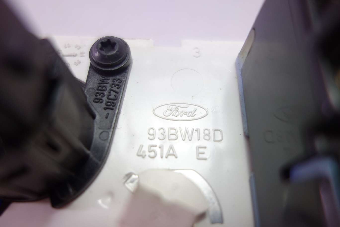 Panel de clima Ford Mondeo 93BW18D451AE 93BW18D 451A E - foto 2