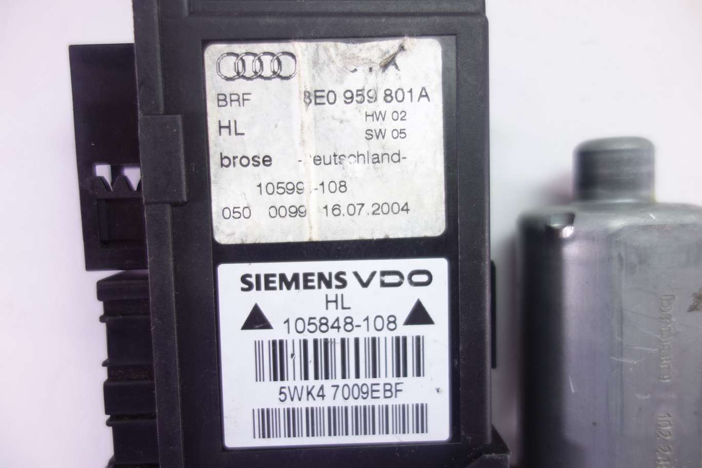 Motor de elevalunas Audi A4 8E0959801A 8E0 959 801 A Siemens VDO 105848108 105848-108 5WK47009EBF 5WK4 7009EBF 102239XXX 102239-XXX - foto 2