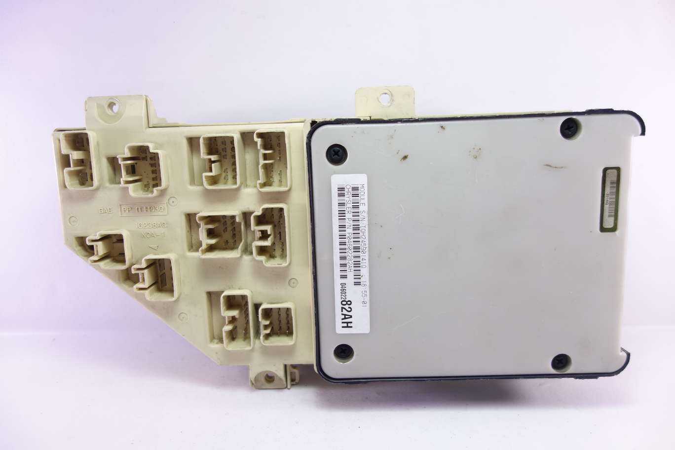 Caja de fusibles Chrysler P04602282AH 04602282AH 046022 82AH - foto 3