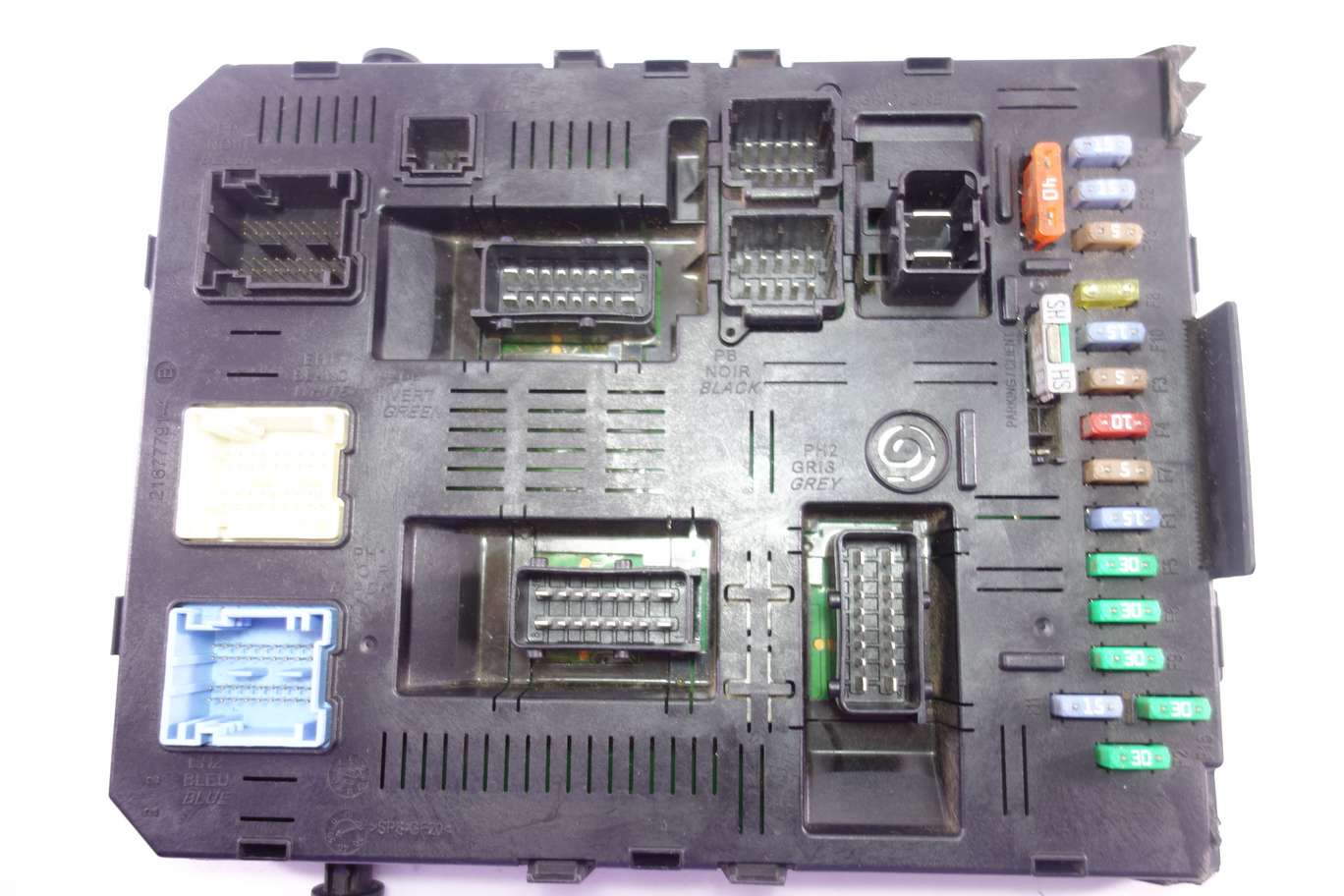 Caja de fusibles Peugeot Citroen 9658158480 216777914B 21677791- 4 B - foto 1