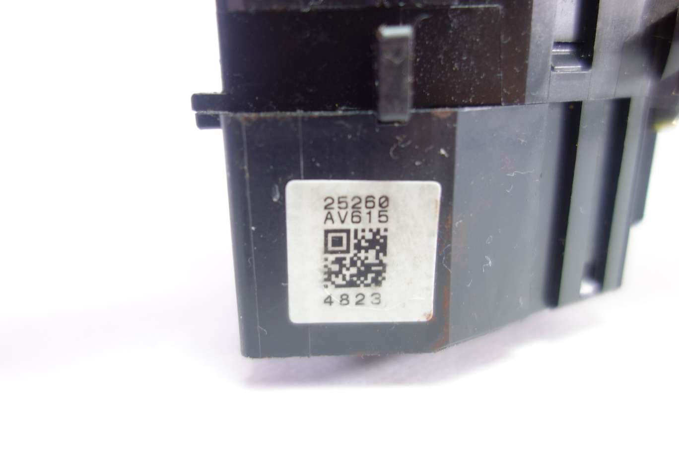 Mando de limpiaparabrisas Nissan Primera 25260AV615 25260 AV615 - foto 2