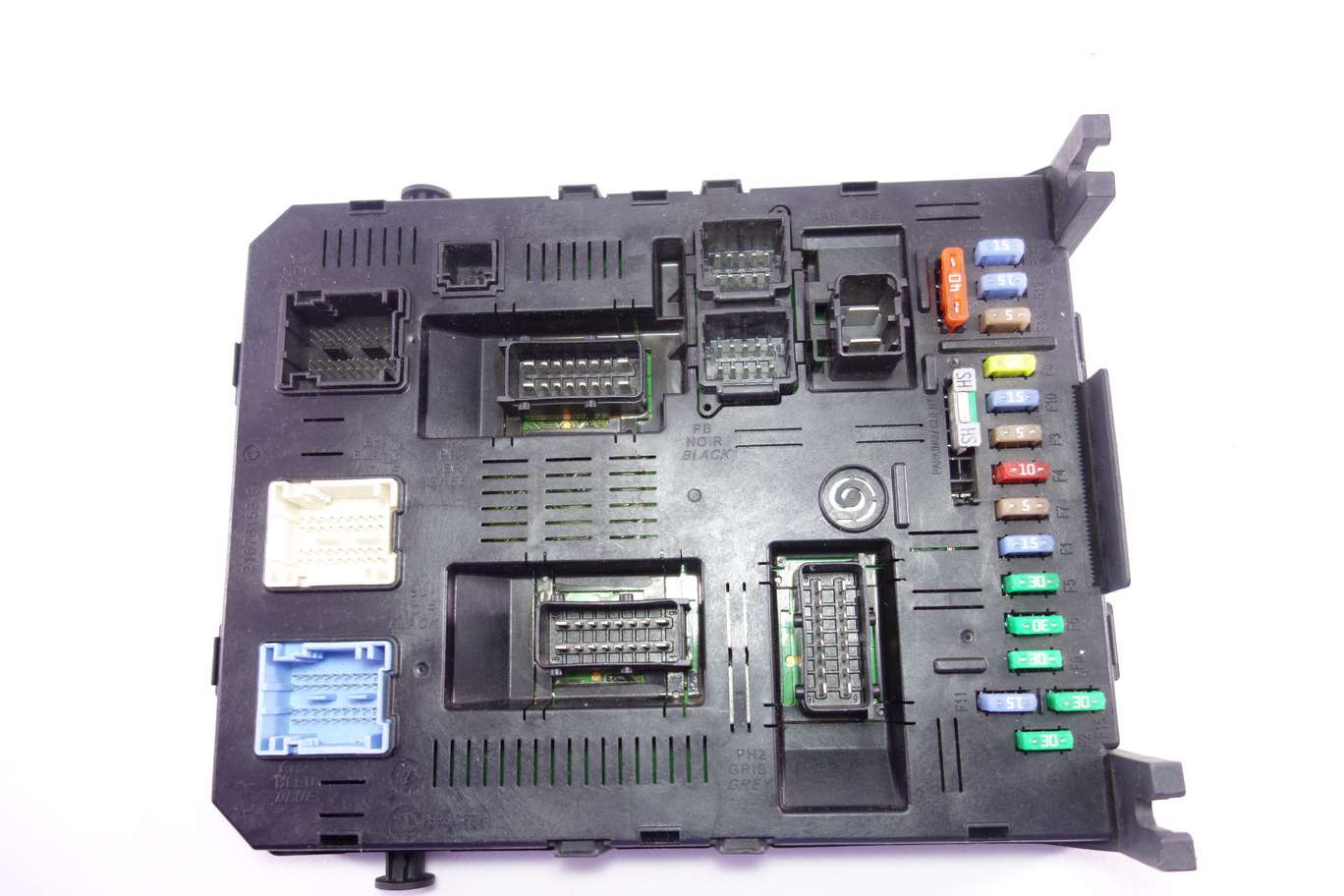Caja de fusibles Citroen Peugeot 9658158780 96 581 587 80 - foto 1