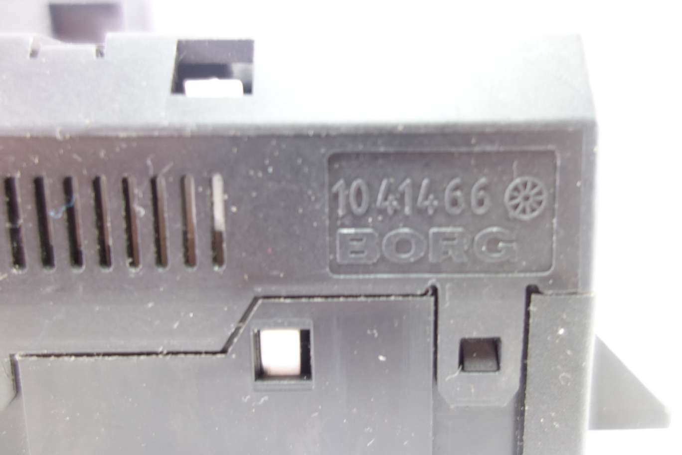 Pantalla display Opel Corsa AW 13208191 13 208 191 317099190 102484100 1024841-00 - foto 2