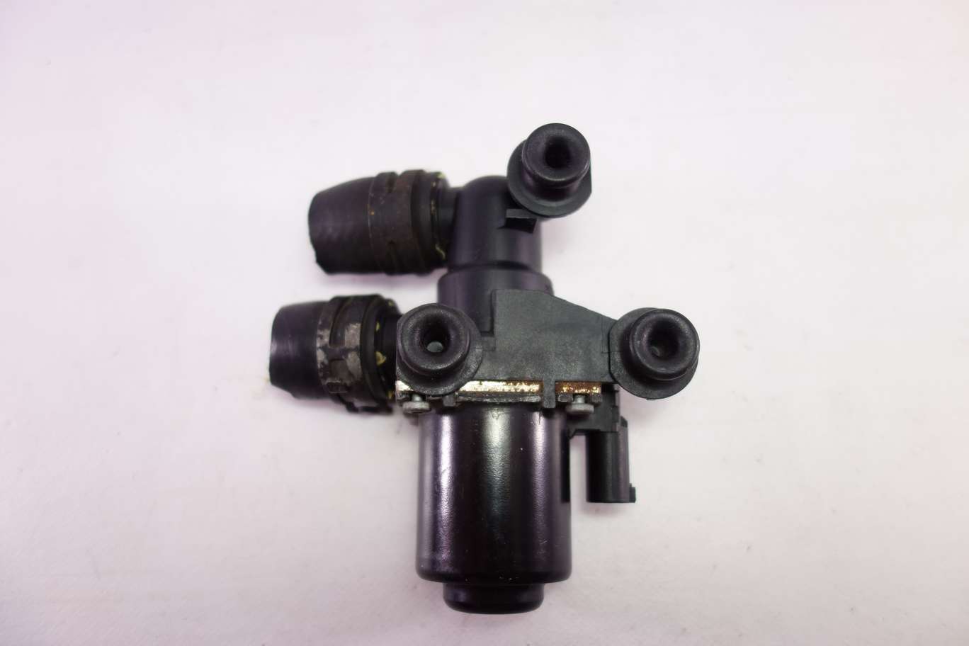 Bomba de agua BMW E60 1147412174 1 147 412 174 A 6411692022602 6411 6920226-02 - foto 3