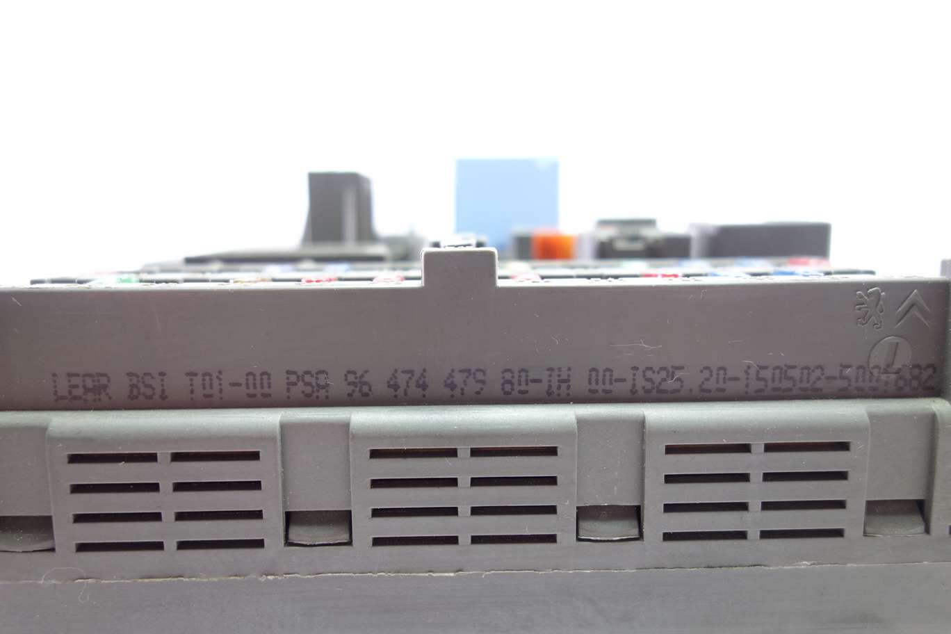 Caja de fusibles Citroen C5 9647447980 96 474 479 80 - foto 2