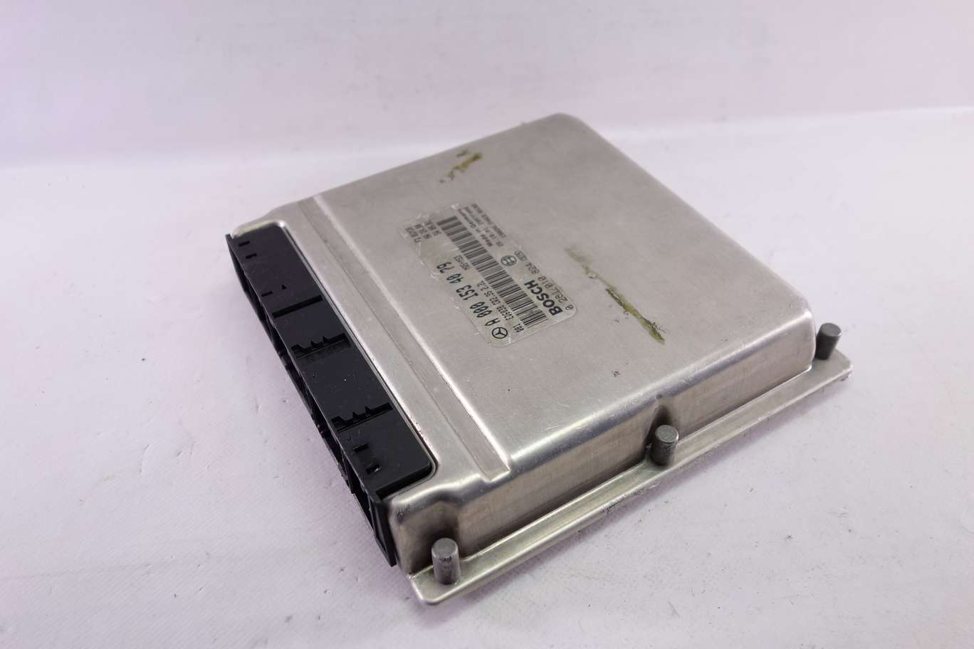 Centralita del motor Mercedes Sprinter A0001534079 A 000 153 40 79 Bosch 0281010824 0 281 010 824 28RTF000 - foto 1