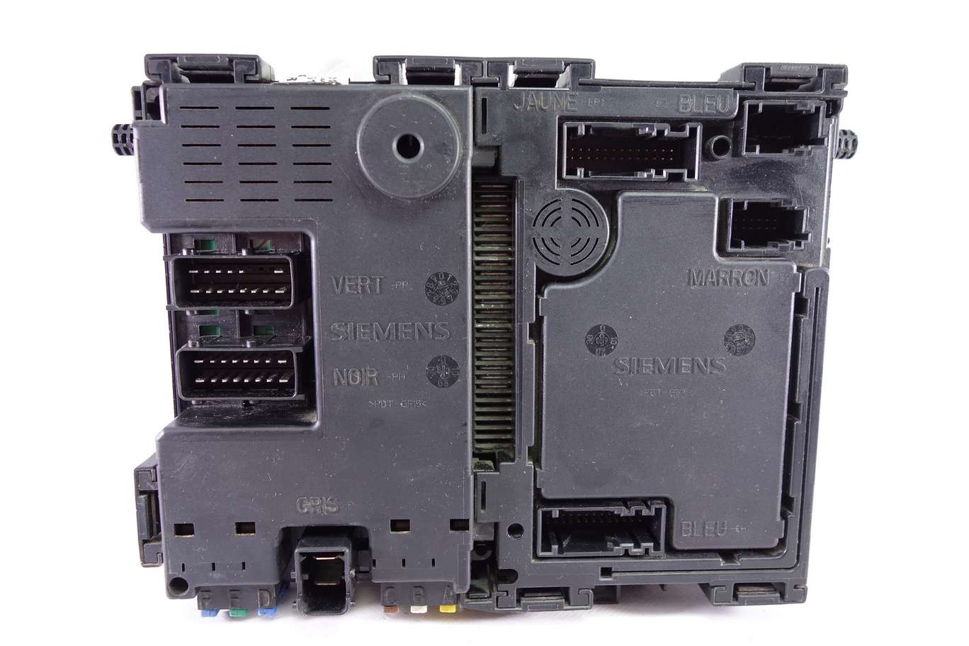 Caja de fusibles Peugeot Citroen - foto 1